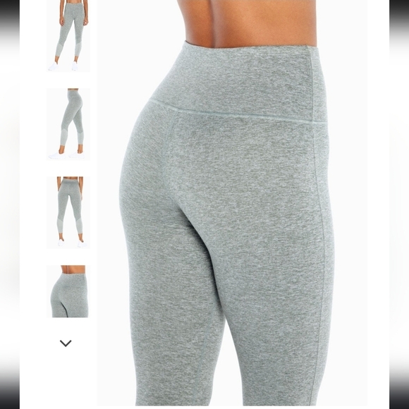 ZOBHA lights green Ankle leggings size M - Picture 1 of 8